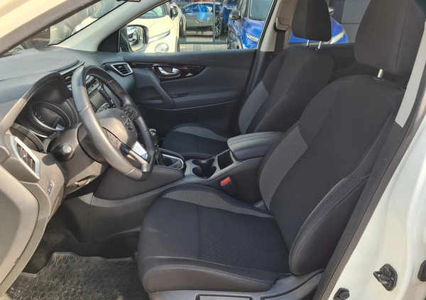 Nissan Qashqai cena 87900 przebieg: 47300, rok produkcji 2019 z Rybnik małe 106